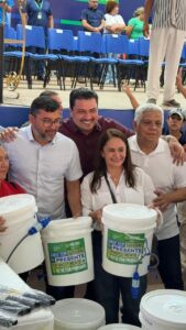 Imagem da notícia - Governo do Amazonas entrega 30 equipamentos a pescadores em Autazes