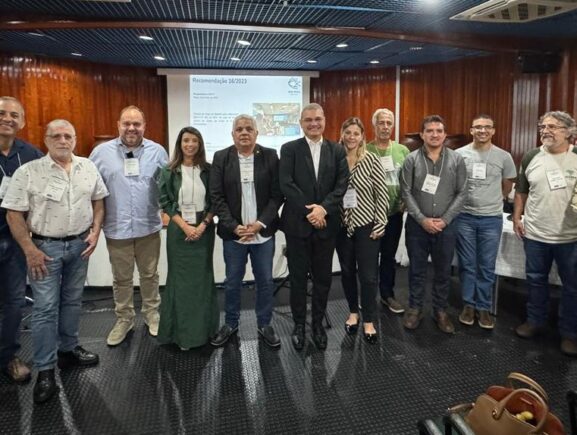 Governo do Amazonas participa de debate nacional sobre pesca ornamental e aquariofilia